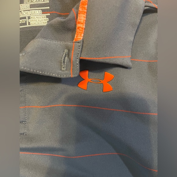Under armor youth medium loose fit polo - Picture 2 of 4